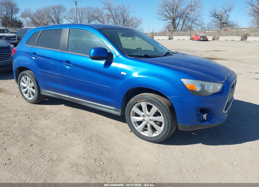 2015 MITSUBISHI OUTLANDER SPORT ES VIN: 4A4AP3AW1FE053881
