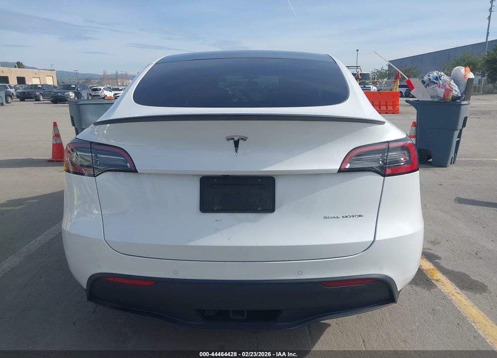 2021 TESLA MODEL Y LONG RANGE DUAL MOTOR ALL-WHEEL DRIVE VIN: 5YJYGAEE3MF180302