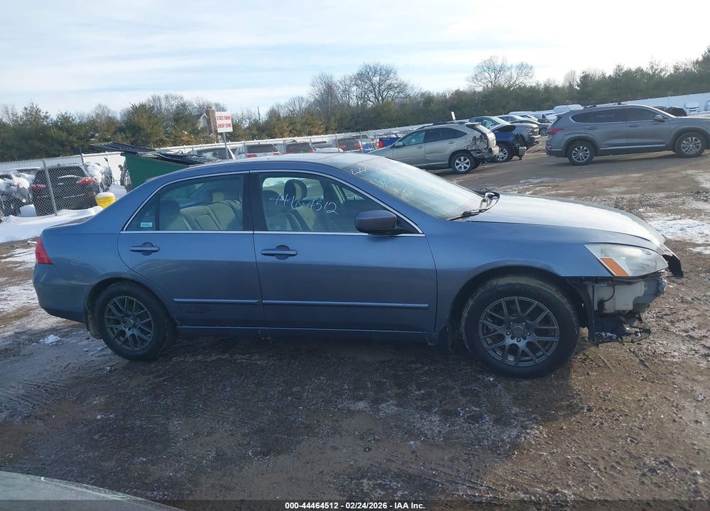 2007 HONDA ACCORD 2.4 EX VIN: 1HGCM567X7A037727