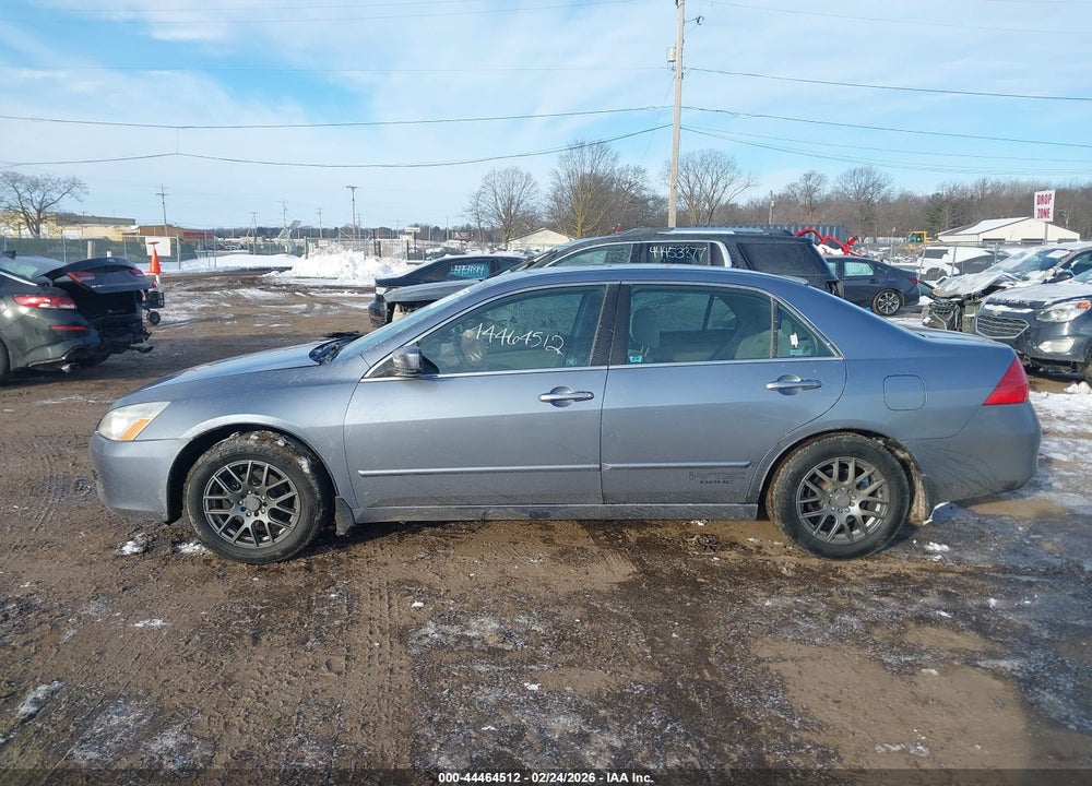 2007 HONDA ACCORD 2.4 EX VIN: 1HGCM567X7A037727