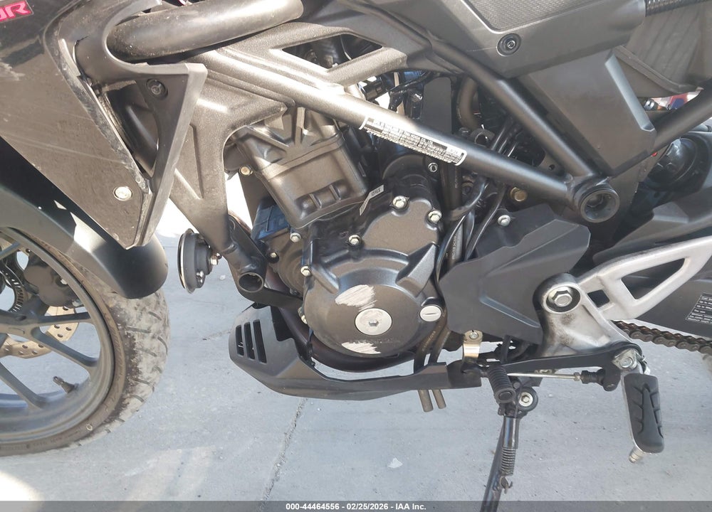 2025 HONDA CBF300 NA VIN: MLHNC5559S5500093