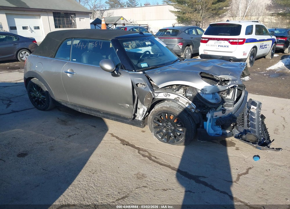 2017 MINI CONVERTIBLE COOPER VIN: WMWWG5C59H3C19737