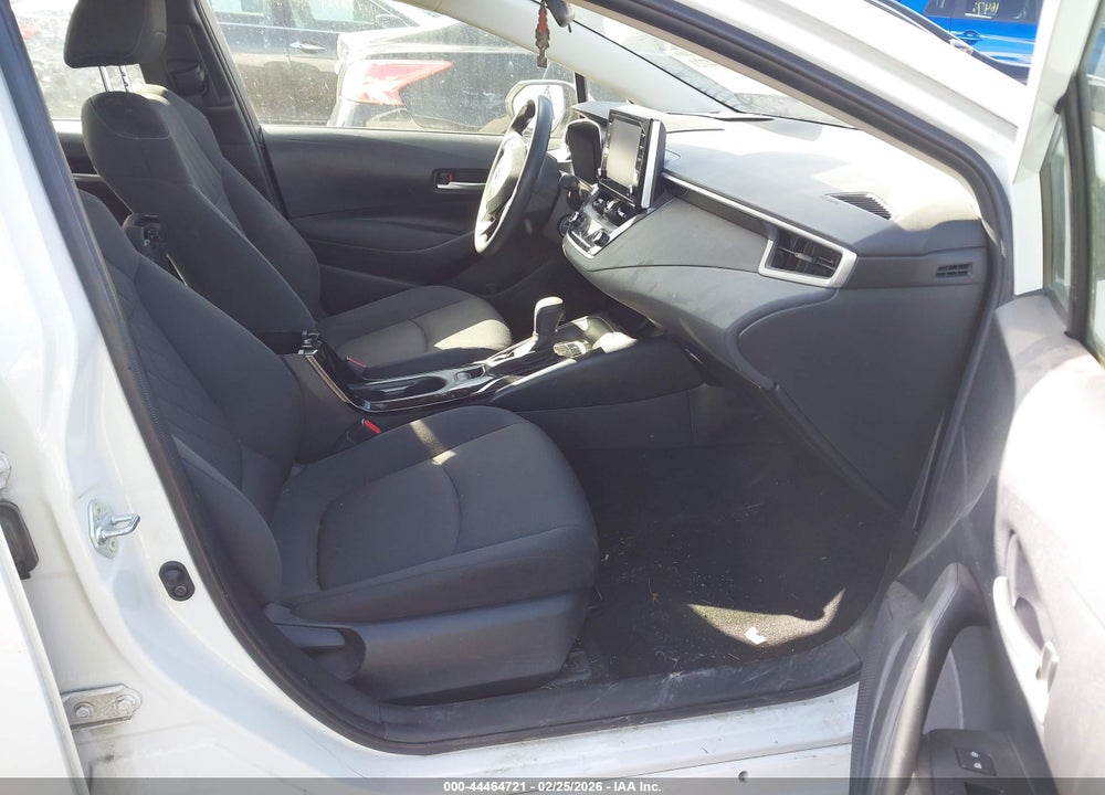 2020 TOYOTA COROLLA LE VIN: JTDEPRAE7LJ055897