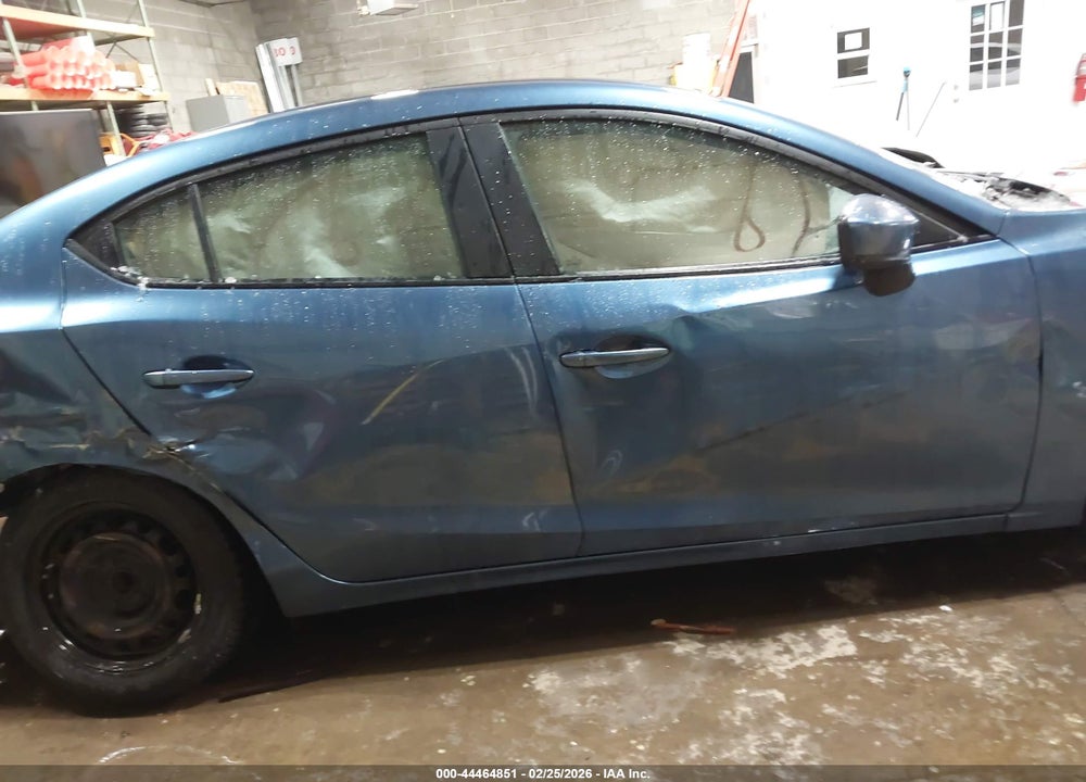 2018 MAZDA 3 SPORT VIN: 3MZBN1U78JM193243