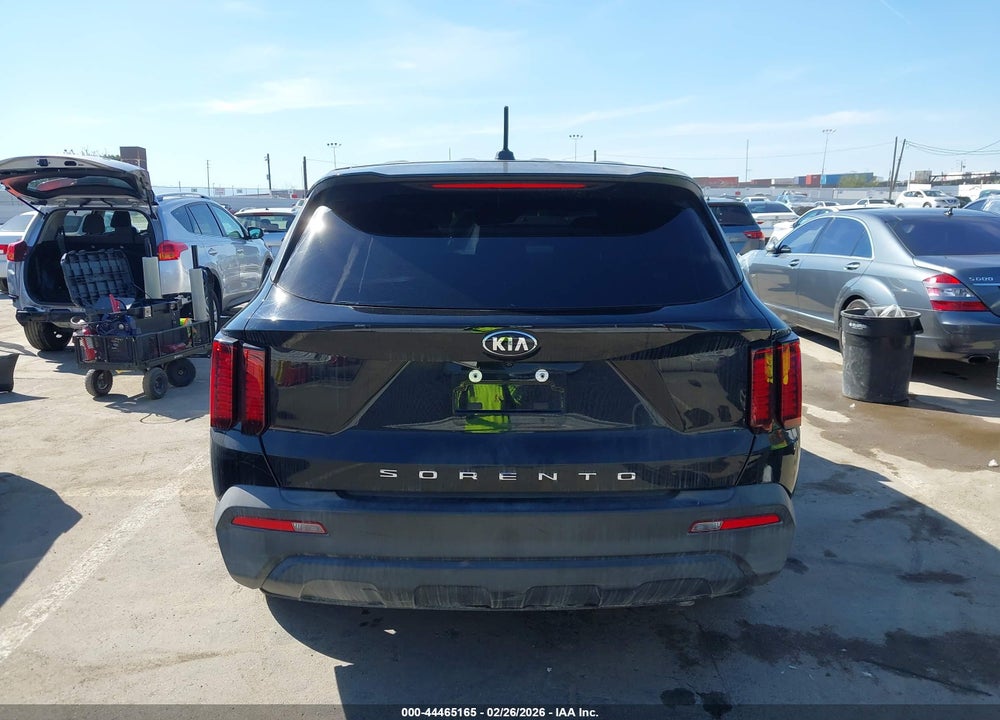 2021 KIA SORENTO LX VIN: 5XYRG4LCXMG002225