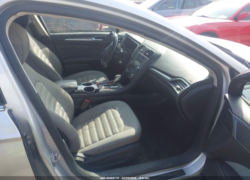 2014 FORD FUSION S VIN: 1FA6P0G72E5359570