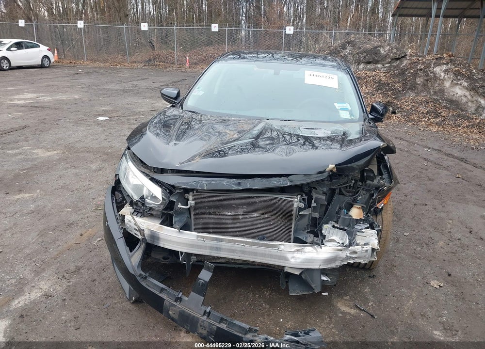 2018 HONDA CIVIC LX VIN: 2HGFC2F53JH518912