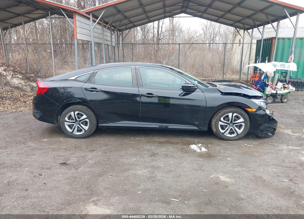 2018 HONDA CIVIC LX VIN: 2HGFC2F53JH518912