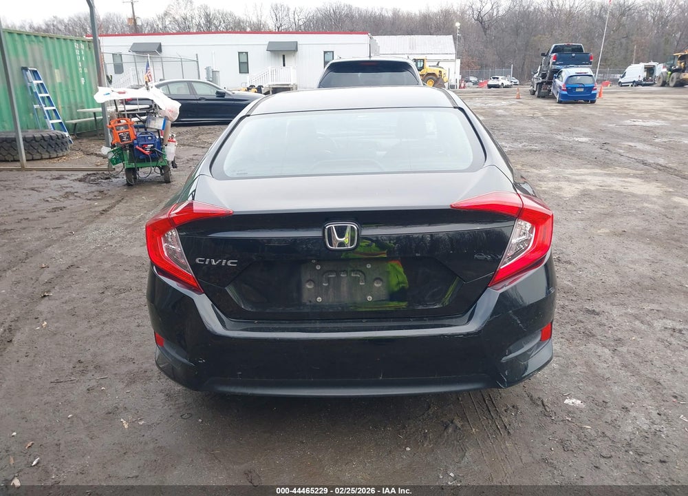 2018 HONDA CIVIC LX VIN: 2HGFC2F53JH518912