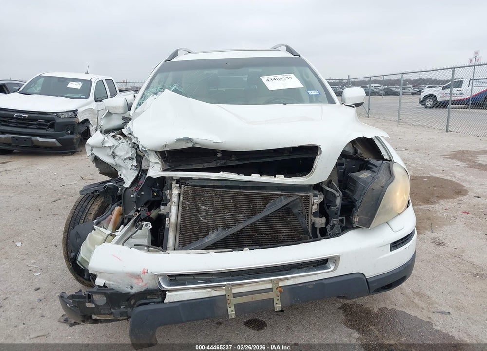 2011 VOLVO XC90 3.2 VIN: YV4952CY4B1585651