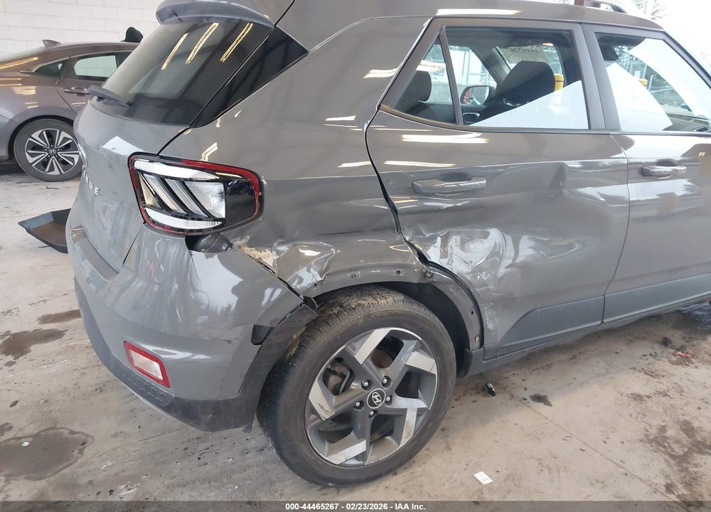 2022 HYUNDAI VENUE SEL VIN: KMHRC8A35NU167178
