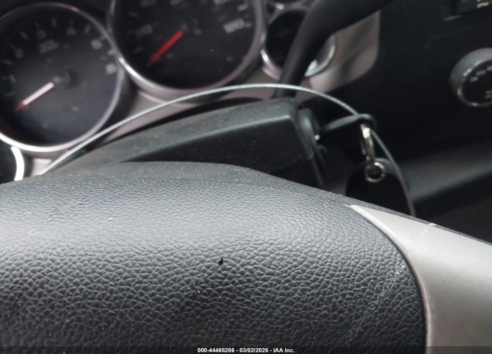 2013 CHEVROLET SILVERADO 1500 LT VIN: 3GCPKSE73DG231082