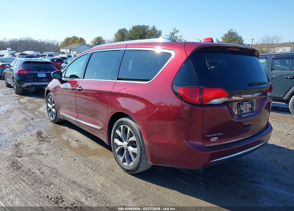 2018 CHRYSLER PACIFICA LIMITED VIN: 2C4RC1GG7JR306031