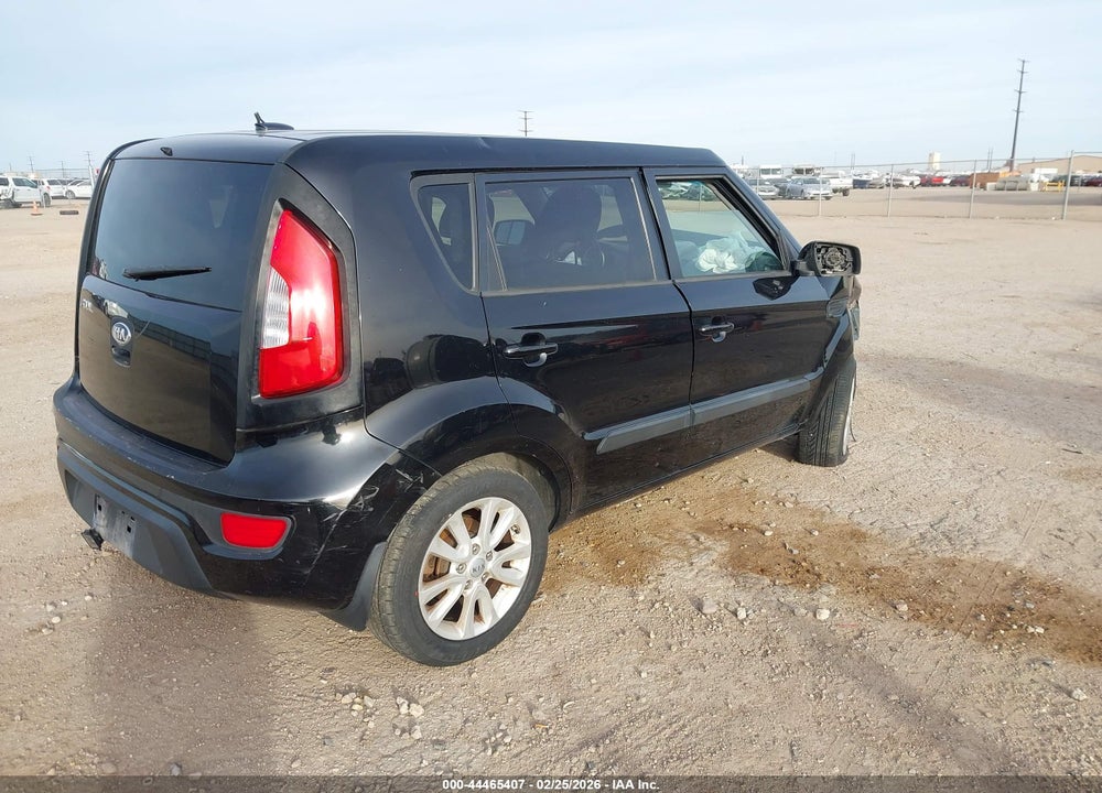 2013 KIA SOUL + VIN: KNDJT2A67D7536578