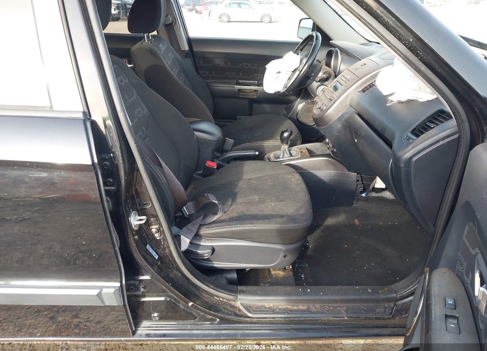 2013 KIA SOUL + VIN: KNDJT2A67D7536578