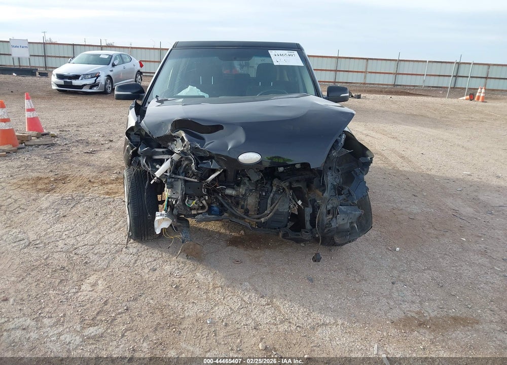 2013 KIA SOUL + VIN: KNDJT2A67D7536578