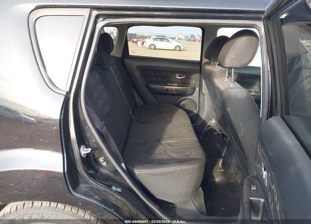 2013 KIA SOUL + VIN: KNDJT2A67D7536578
