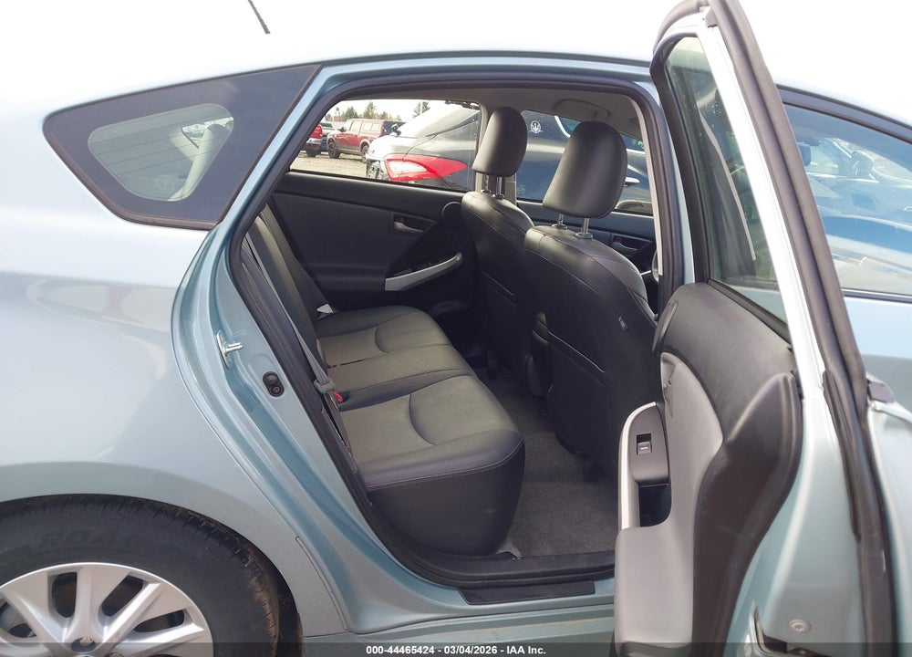 2014 TOYOTA PRIUS PLUG-IN ADVANCED VIN: JTDKN3DP7E3050757