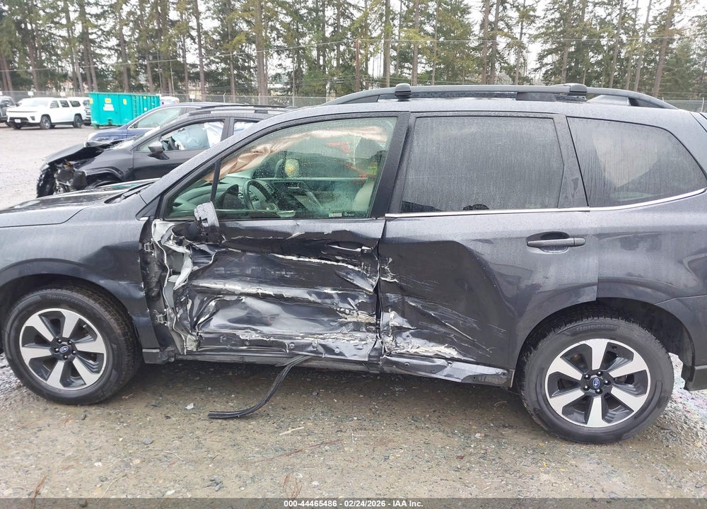 2018 SUBARU FORESTER 2.5I LIMITED VIN: JF2SJARC6JH515646