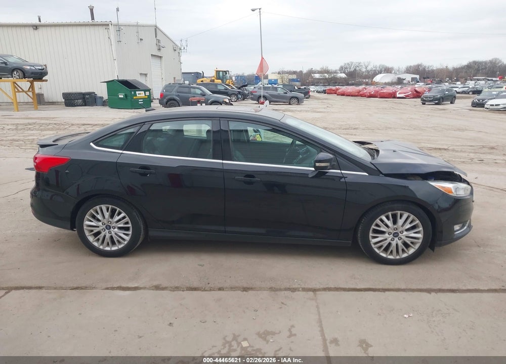 2018 FORD FOCUS TITANIUM VIN: 1FADP3J24JL280705