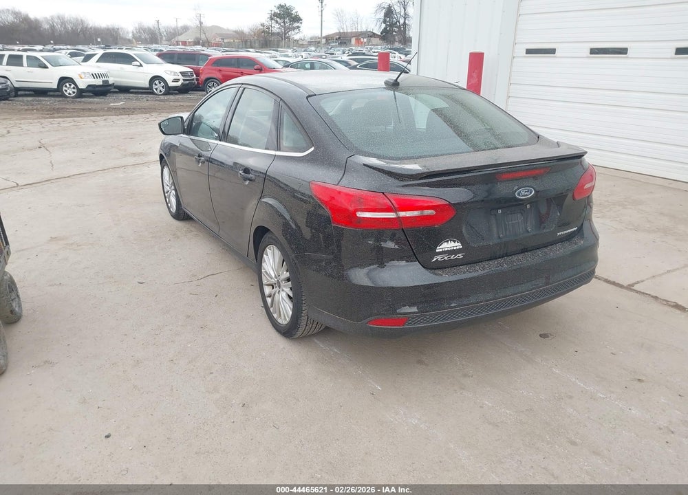 2018 FORD FOCUS TITANIUM VIN: 1FADP3J24JL280705
