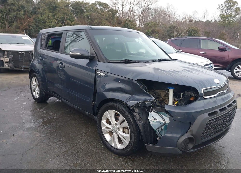 2014 KIA SOUL + VIN: KNDJP3A57E7019932