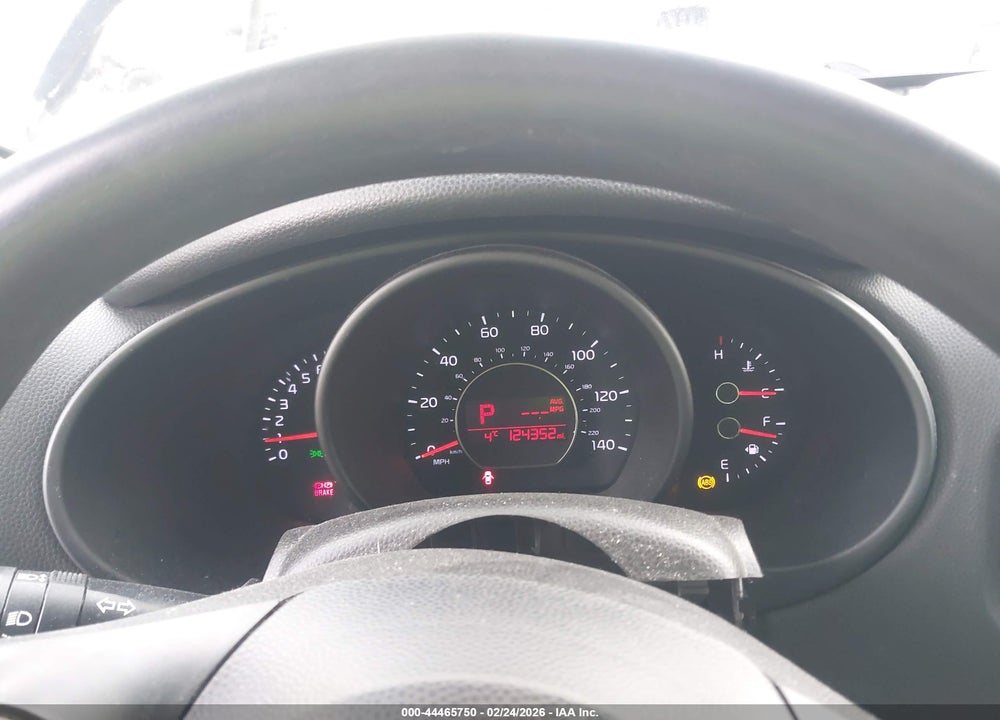 2014 KIA SOUL + VIN: KNDJP3A57E7019932