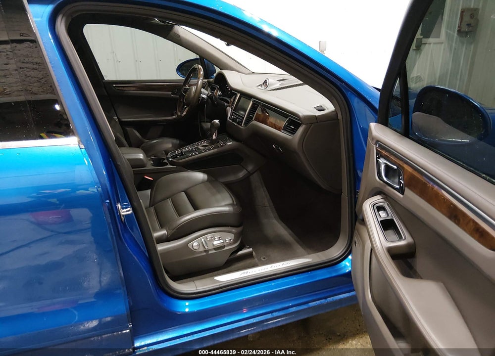 2016 PORSCHE MACAN TURBO VIN: WP1AF2A5XGLB91832