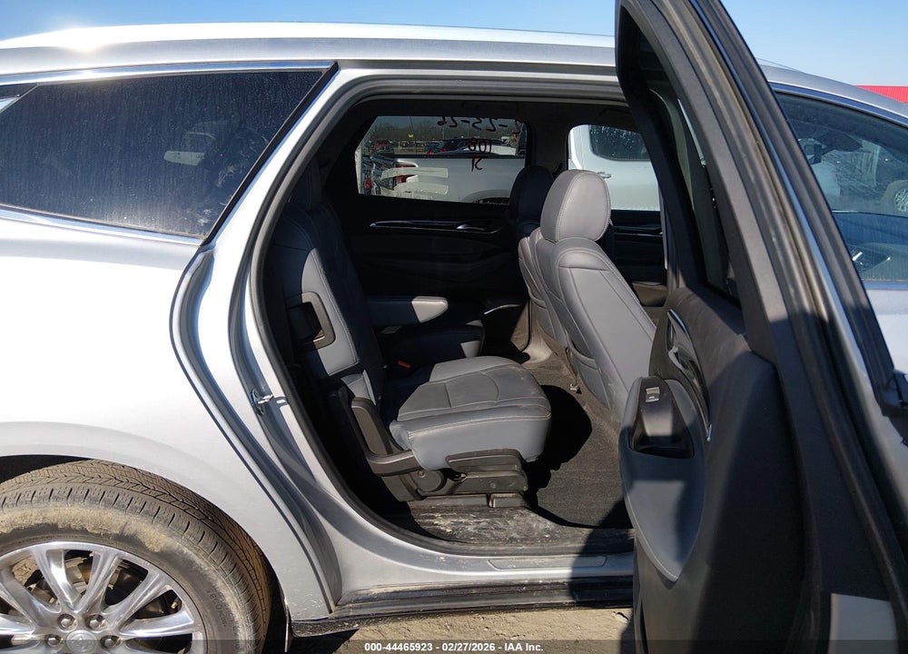 2020 BUICK ENCLAVE ESSENCE VIN: 5GAERBKW1LJ300333