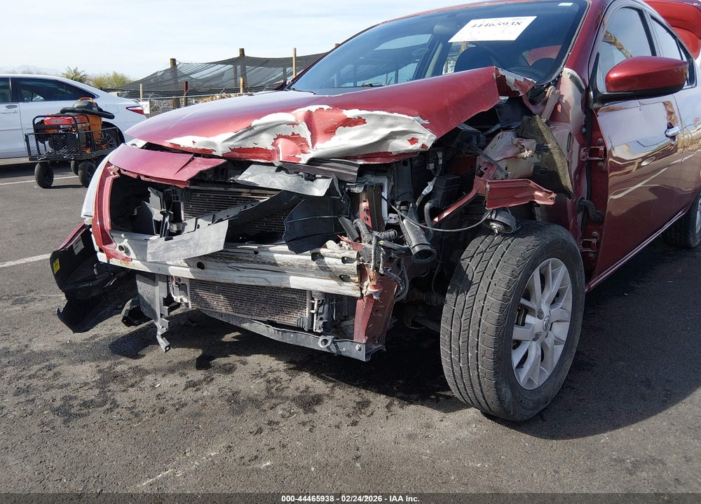 2018 NISSAN VERSA 1.6 SV VIN: 3N1CN7AP5JL819595