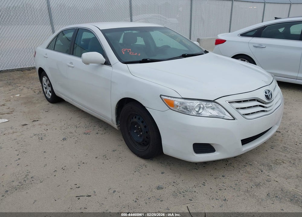 2010 TOYOTA CAMRY LE VIN: 4T1BF3EK0AU569147