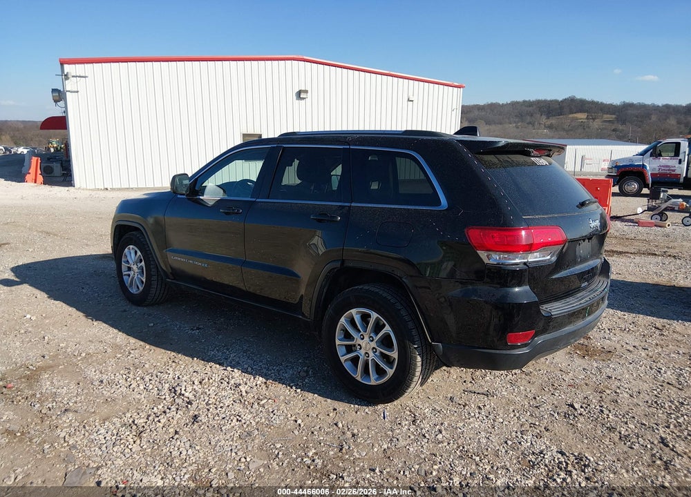 2015 JEEP GRAND CHEROKEE LAREDO VIN: 1C4RJEAG5FC714033