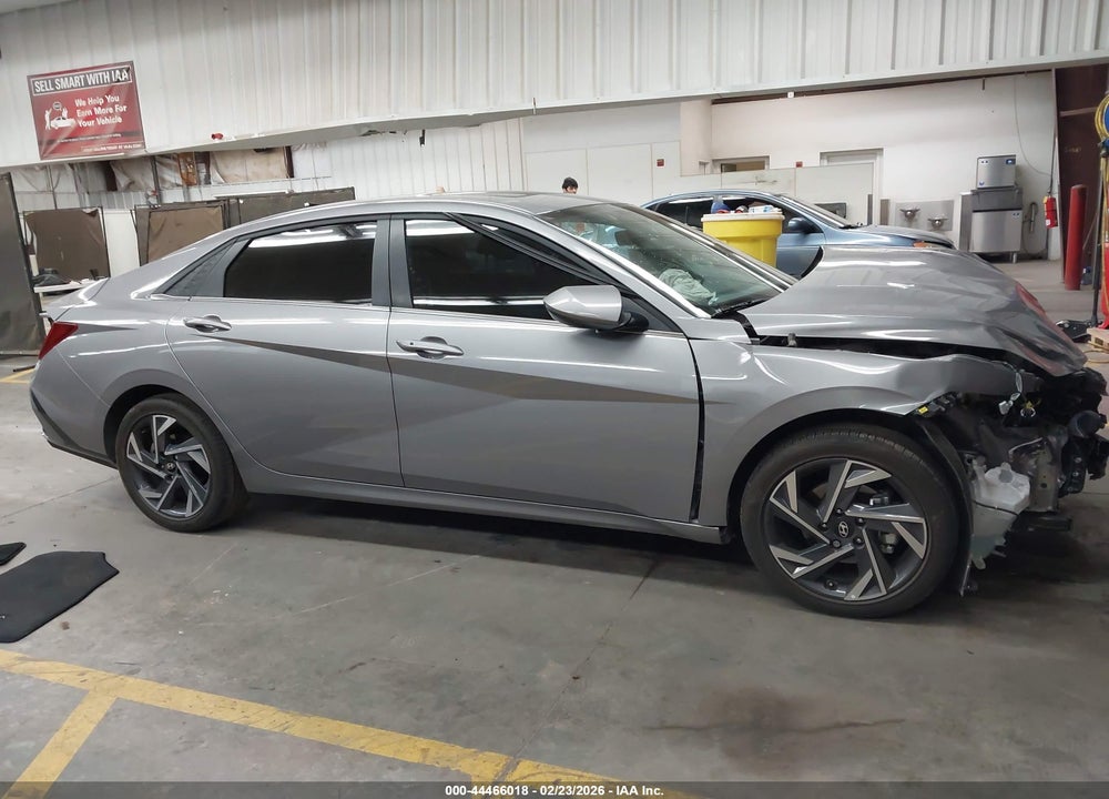 2025 HYUNDAI ELANTRA SEL CONVENIENCE VIN: KMHLS4DG9SU949057