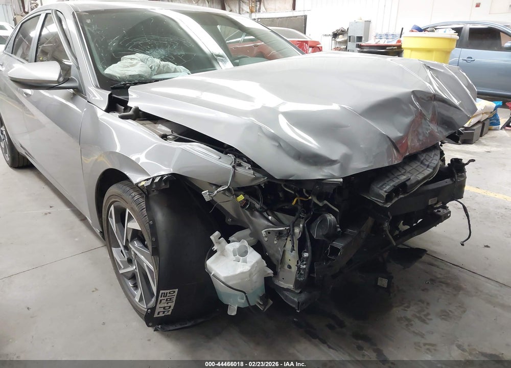 2025 HYUNDAI ELANTRA SEL CONVENIENCE VIN: KMHLS4DG9SU949057