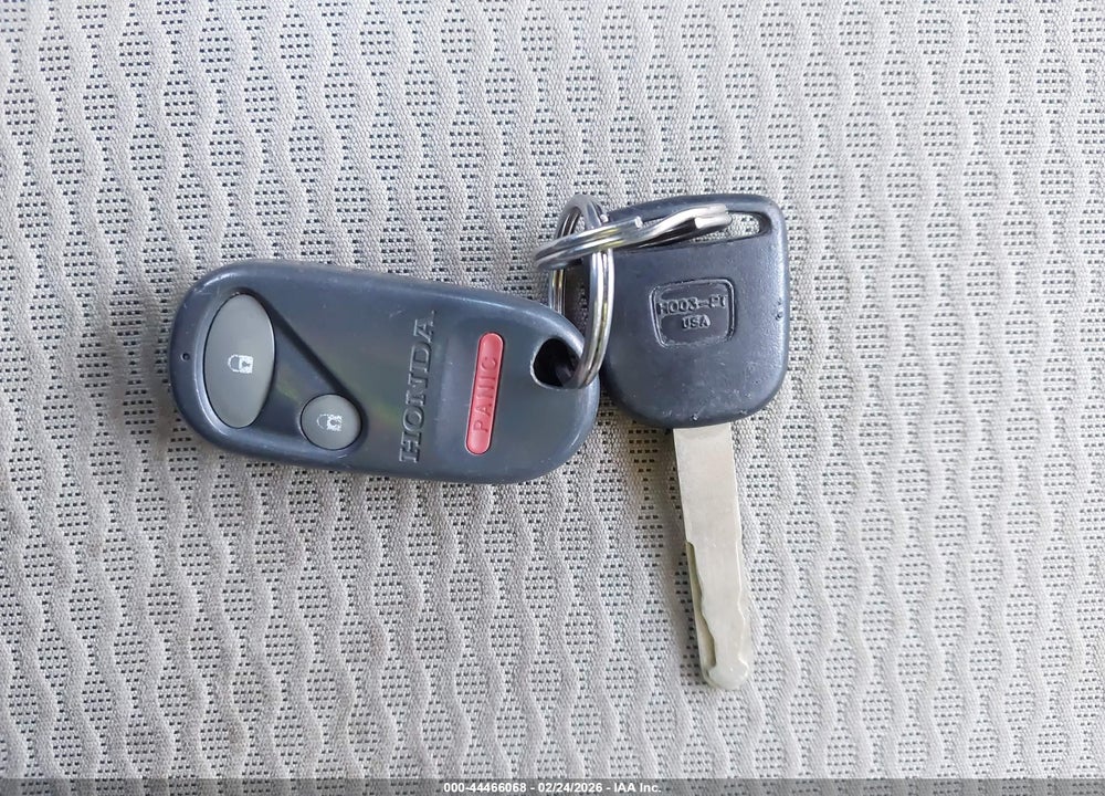 2010 HONDA ELEMENT LX VIN: 5J6YH2H35AL006358