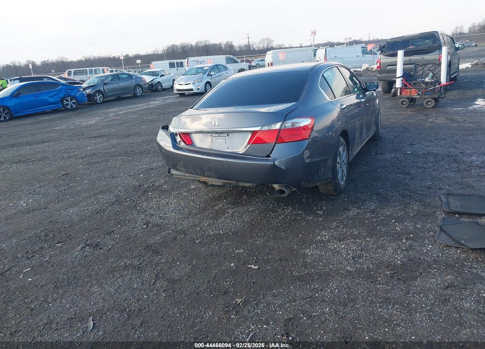 2013 HONDA ACCORD LX VIN: 1HGCR2F33DA236899