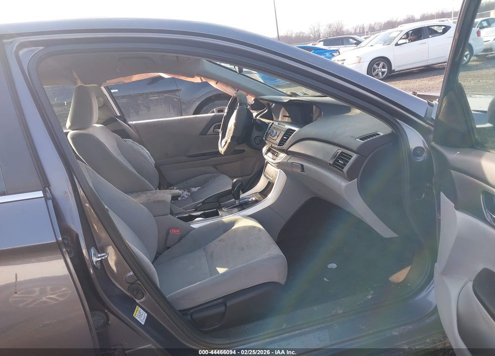 2013 HONDA ACCORD LX VIN: 1HGCR2F33DA236899