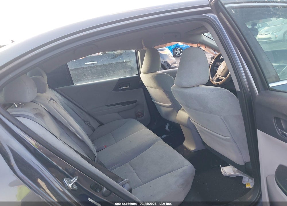 2013 HONDA ACCORD LX VIN: 1HGCR2F33DA236899