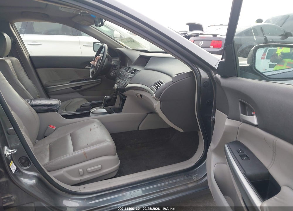 2009 HONDA ACCORD 3.5 EX-L VIN: 1HGCP36809A027070