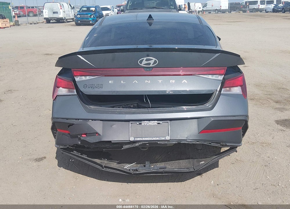 2025 HYUNDAI ELANTRA SEL SPORT VIN: KMHLM4DG8SU953093