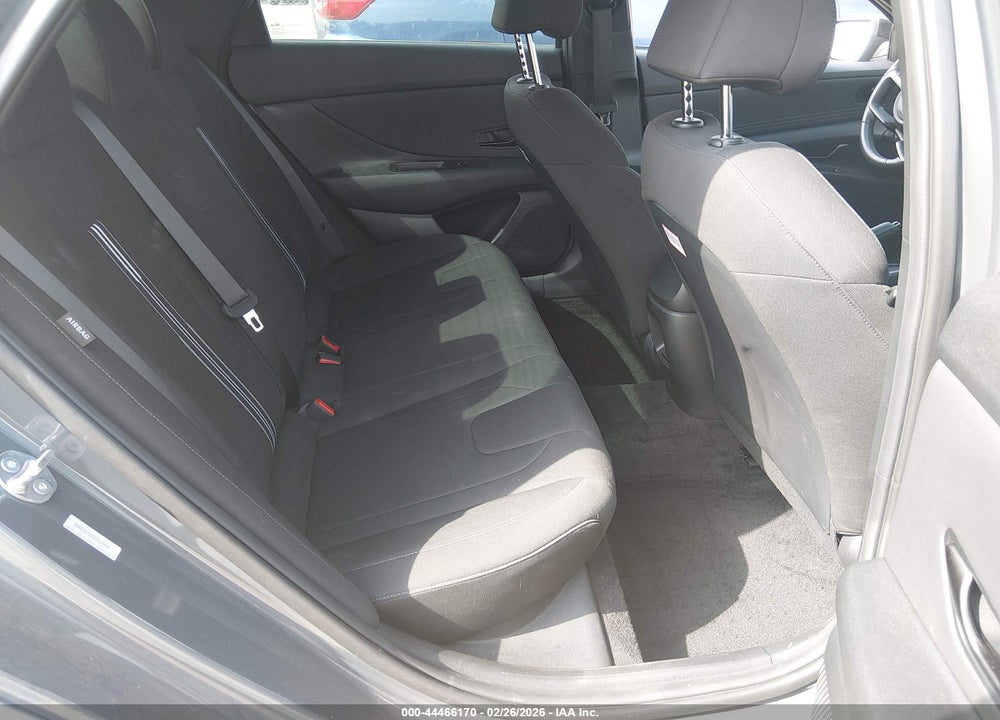 2025 HYUNDAI ELANTRA SEL SPORT VIN: KMHLM4DG8SU953093
