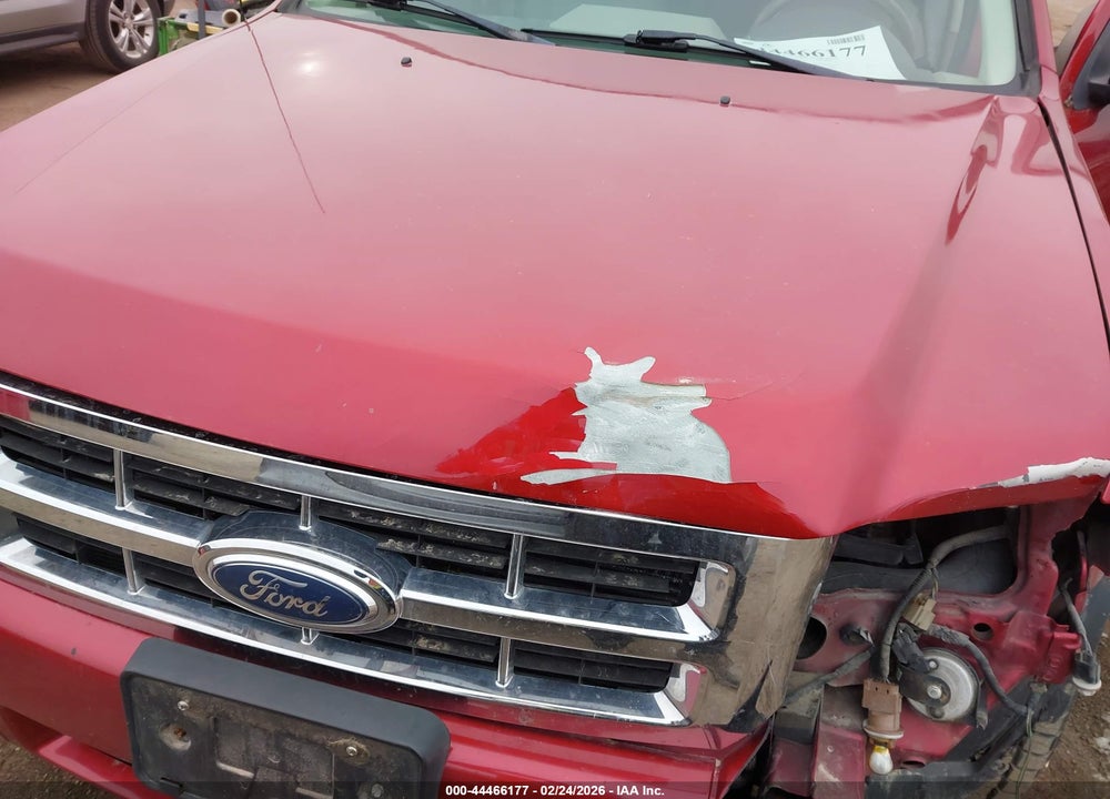 2008 FORD ESCAPE XLT VIN: 1FMCU93108KB03084