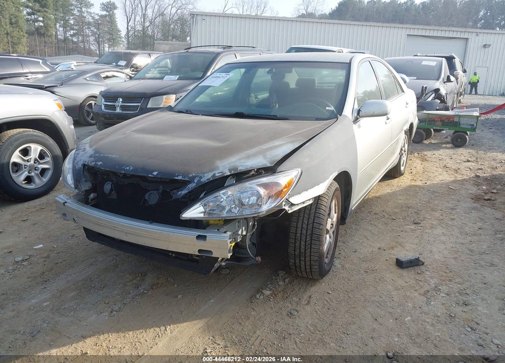 2003 TOYOTA CAMRY SE V6 VIN: JTDBF32KX30110680