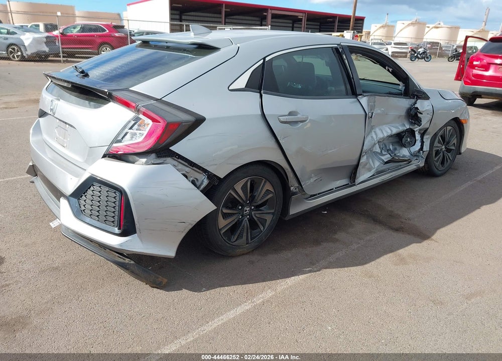2019 HONDA CIVIC EX VIN: SHHFK7H64KU208200