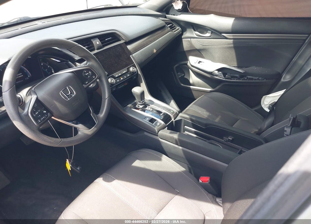 2019 HONDA CIVIC EX VIN: SHHFK7H64KU208200