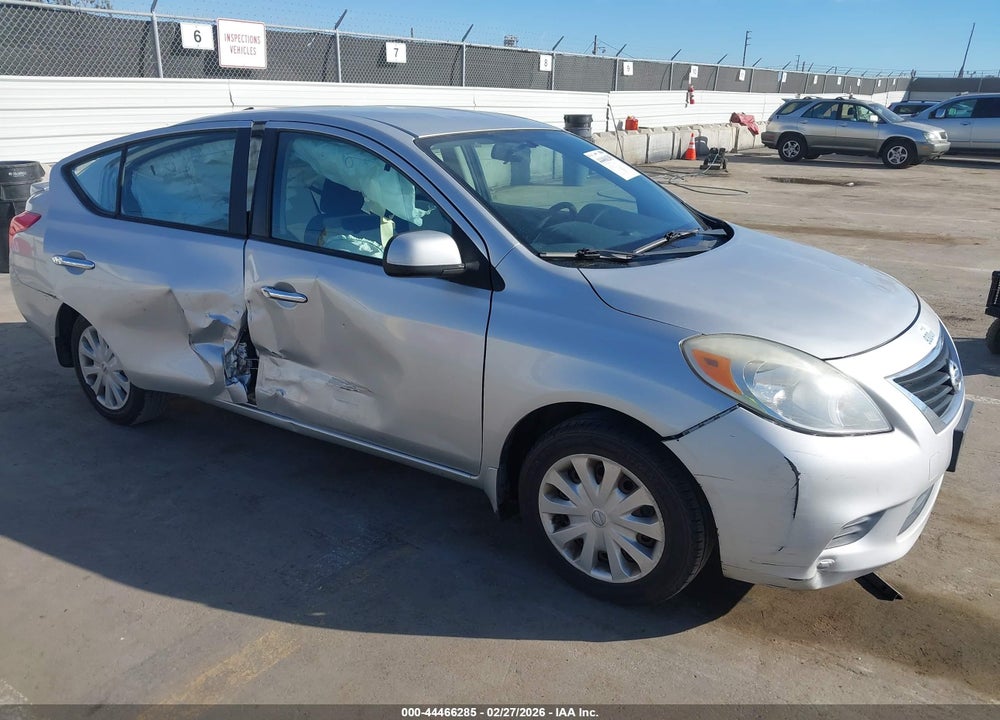 2013 NISSAN VERSA 1.6 SV VIN: 3N1CN7AP8DL865880