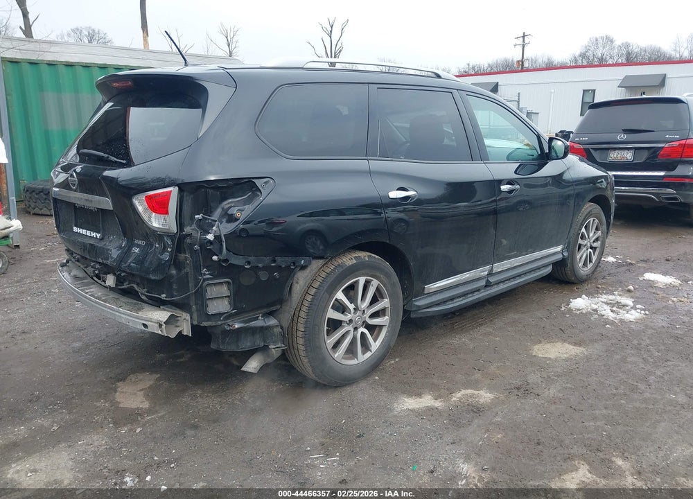 2014 NISSAN PATHFINDER SL VIN: 5N1AR2MM1EC730522