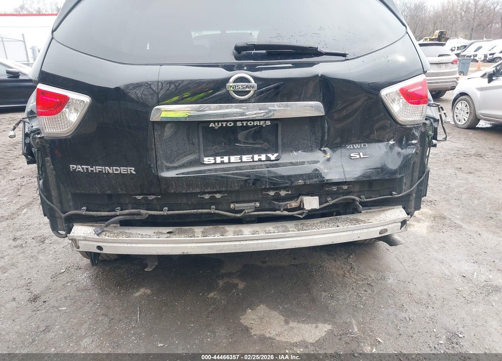 2014 NISSAN PATHFINDER SL VIN: 5N1AR2MM1EC730522