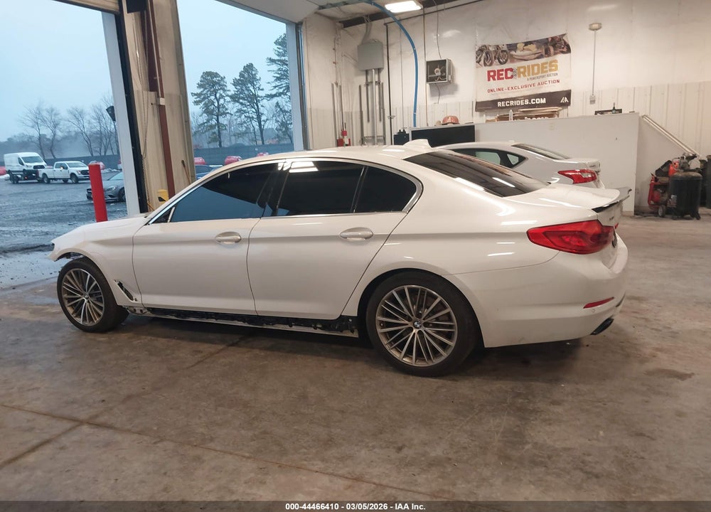 2019 BMW 540I XDRIVE VIN: WBAJE7C58KWW14166