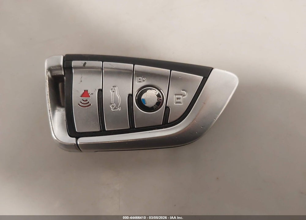 2019 BMW 540I XDRIVE VIN: WBAJE7C58KWW14166